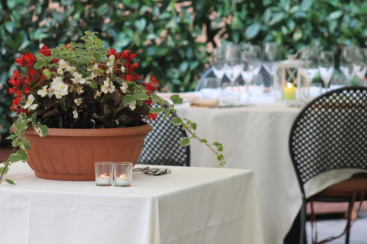 Albergo La Scaletta คานตู ภายนอก รูปภาพ